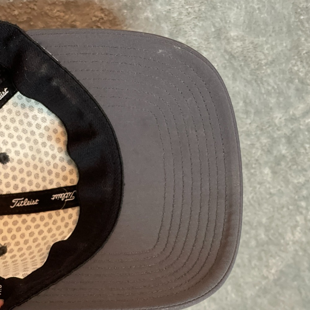 Titleist Pro V1 FootJoy Mesh Stretch Fitted Golf Hat Baseball Cap M/L Gray Black - Picture 8 of 8
